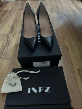 Inez Alta Heels in Black Nappa size 6.5